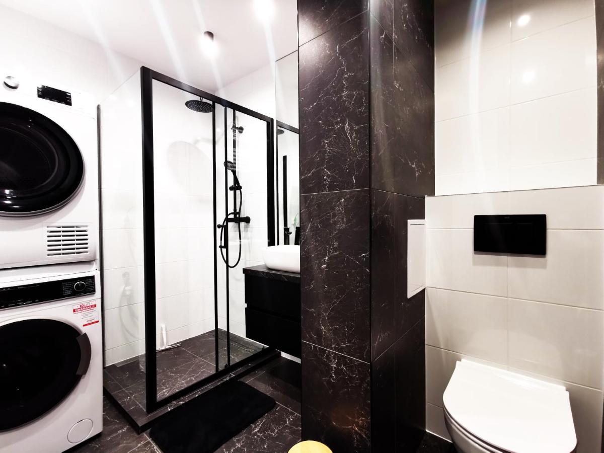 Gliniana Apartment ~ Self Check-In 24H ~ Lift Breslávia Exterior foto